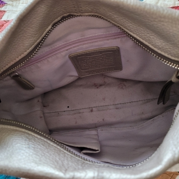 COACH Metallic Pebble Leather Soho Duffle Convertible Shoulder Crossbody… - Picture 10 of 10